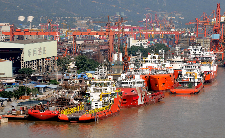 微特安全監控系統助力東南造船廠門座機